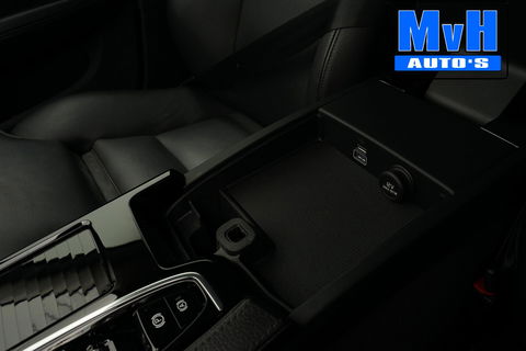 Volvo V60 2.0 T6 Recharge AWD Business Pro 340PK|LEER|CAMERA