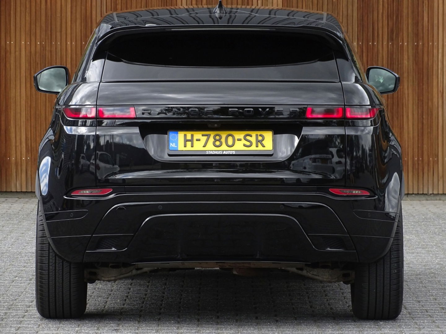 Land Rover Range Rover Evoque 2.0 P200 200PK AWD / R-Dynamic / Meridian / HSE
