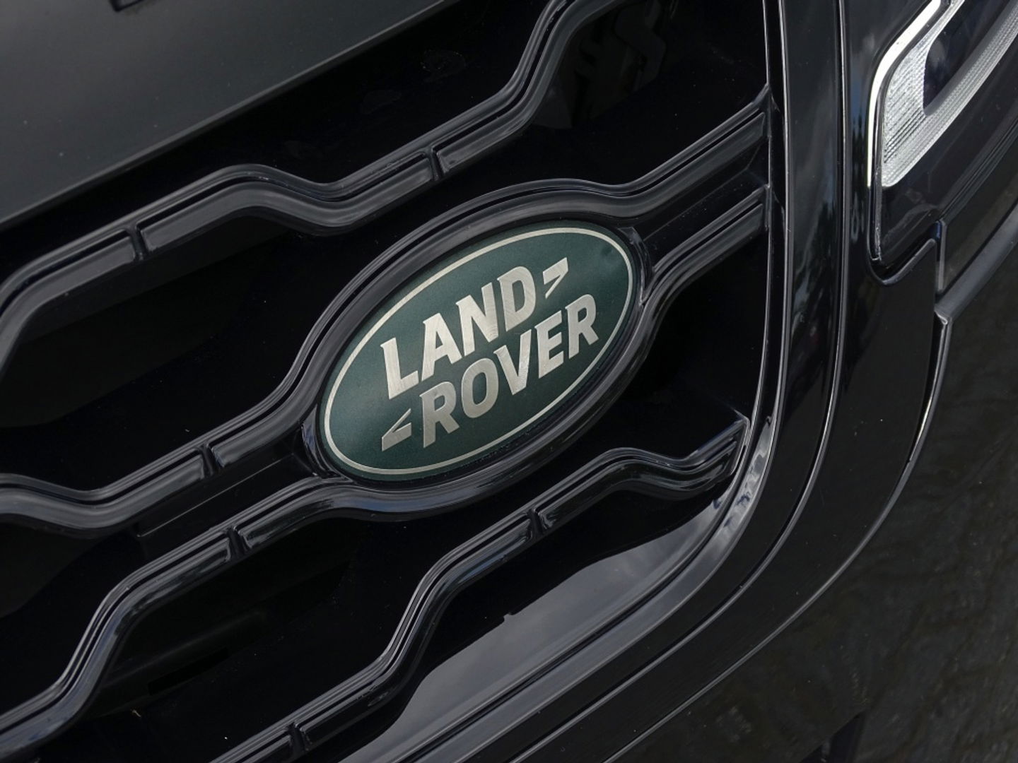 Land Rover Range Rover Evoque 2.0 P200 200PK AWD / R-Dynamic / Meridian / HSE
