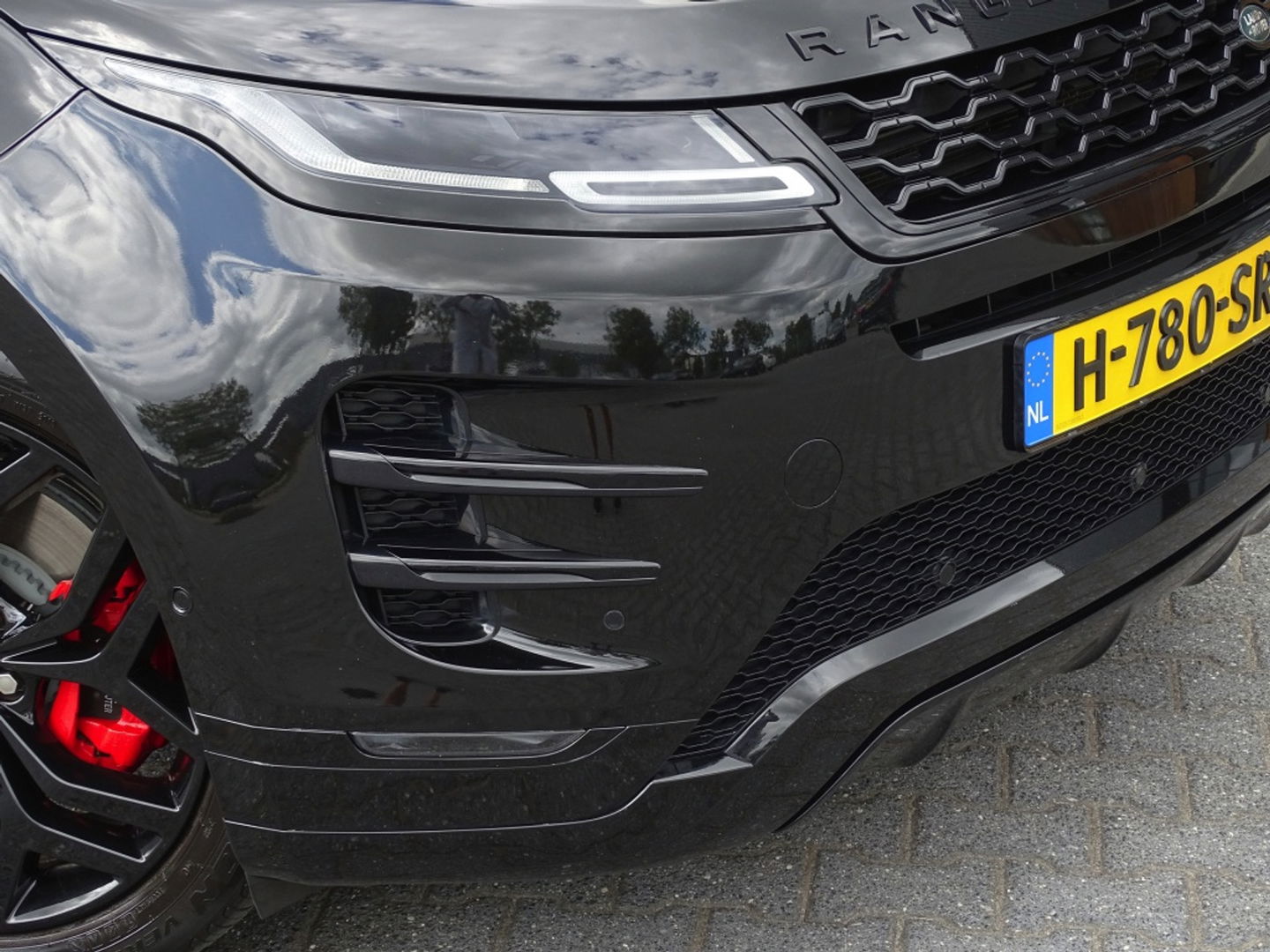 Land Rover Range Rover Evoque 2.0 P200 200PK AWD / R-Dynamic / Meridian / HSE