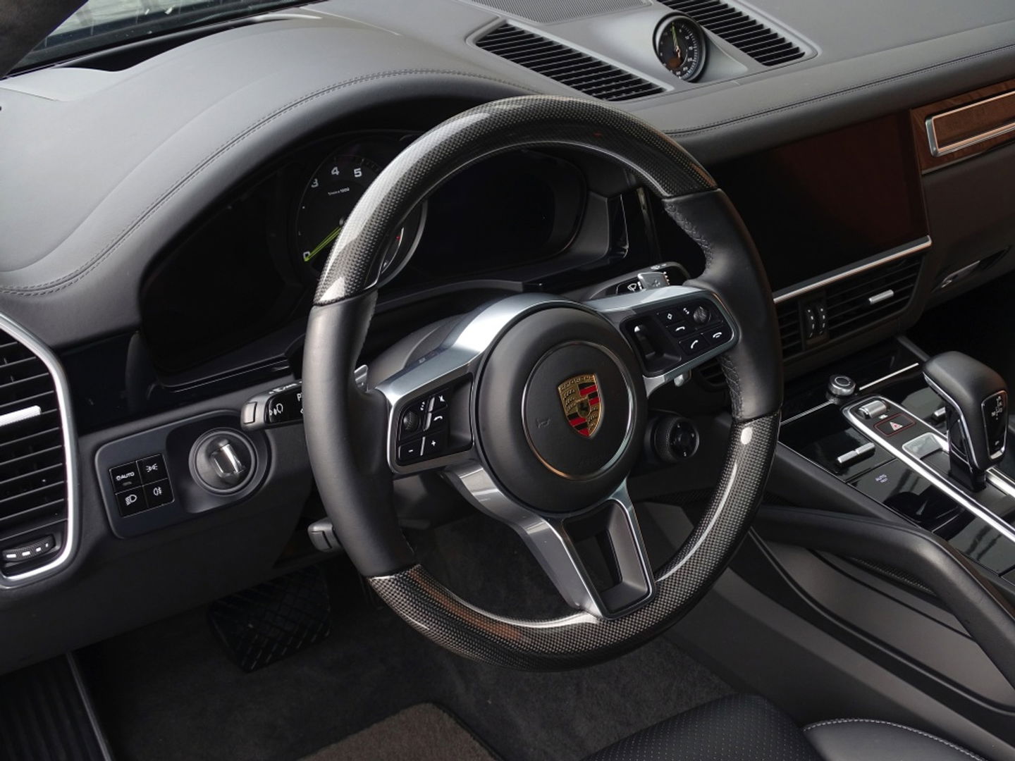 Porsche Cayenne Coupé 3.0 E-hybrid 462PK / Carbon / SportDesign / Nachtzicht / 360°
