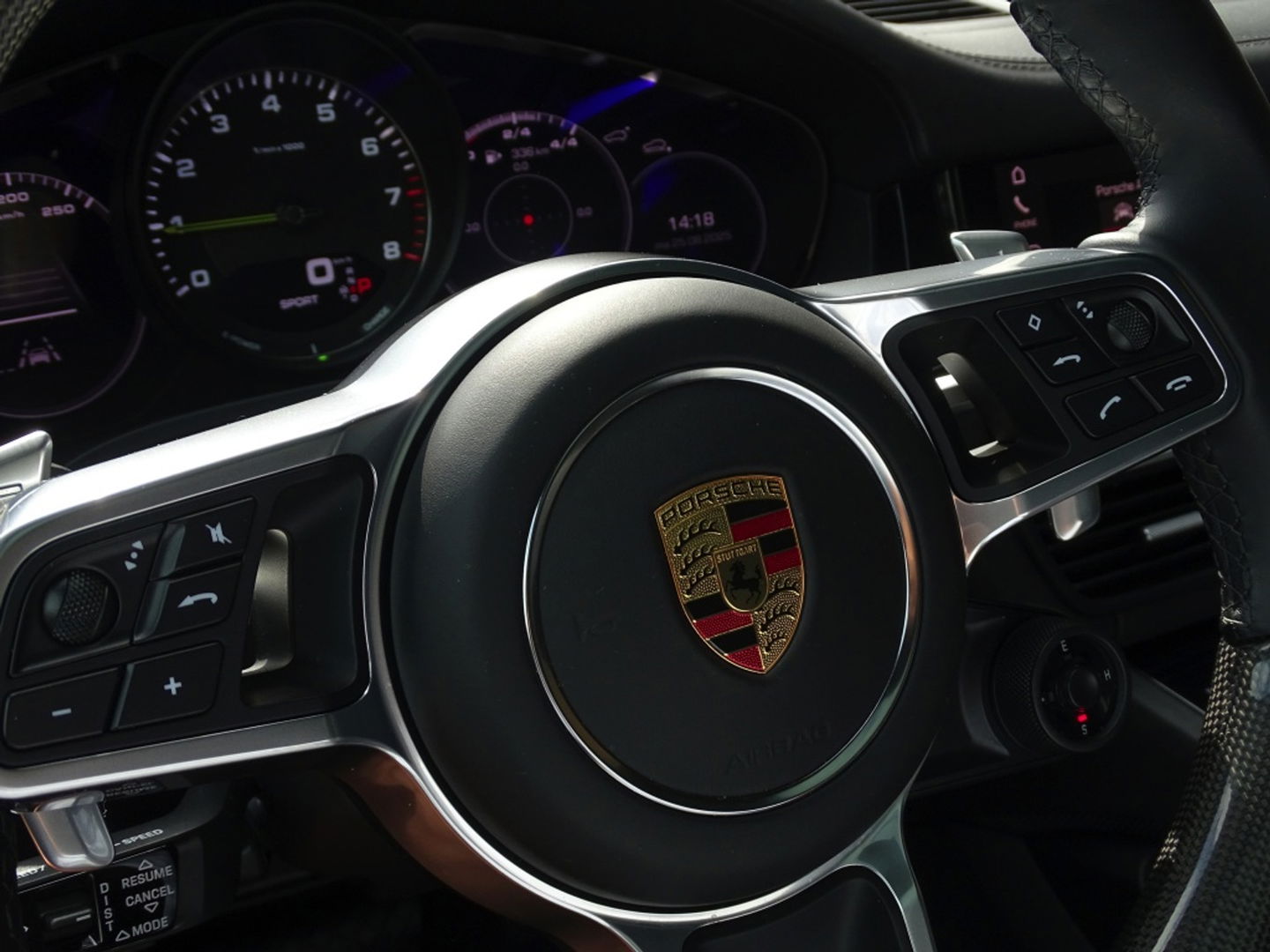 Porsche Cayenne Coupé 3.0 E-hybrid 462PK / Carbon / SportDesign / Nachtzicht / 360°