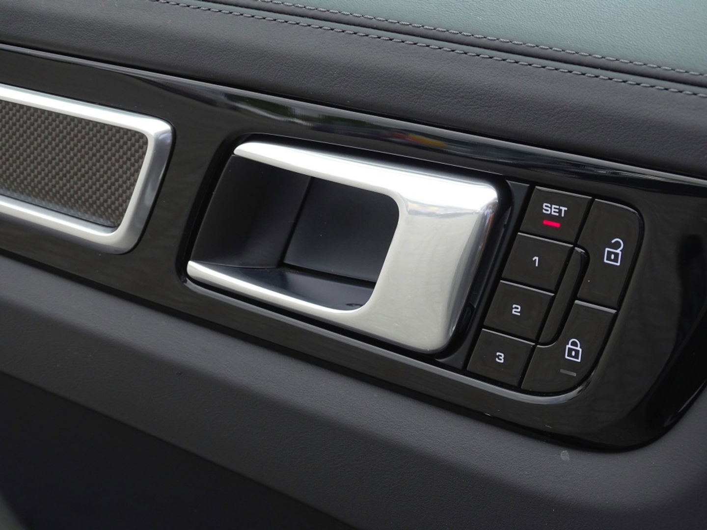 Porsche Cayenne Coupé 3.0 E-hybrid 462PK / Carbon / SportDesign / Nachtzicht / 360°