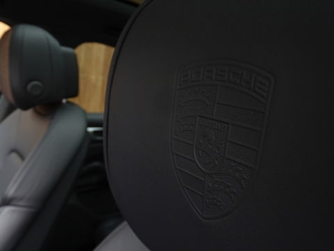 Porsche Cayenne Coupé 3.0 E-hybrid 462PK / Carbon / SportDesign / Nachtzicht / 360°