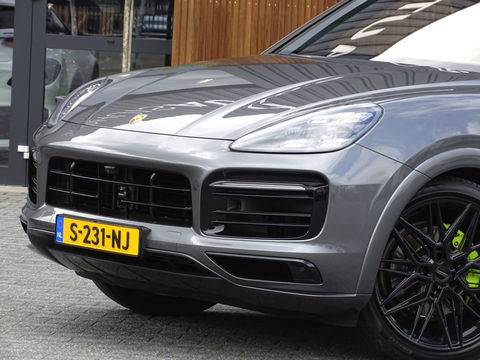 Porsche Cayenne Coupé 3.0 E-hybrid 462PK / Carbon / SportDesign / Nachtzicht / 360°