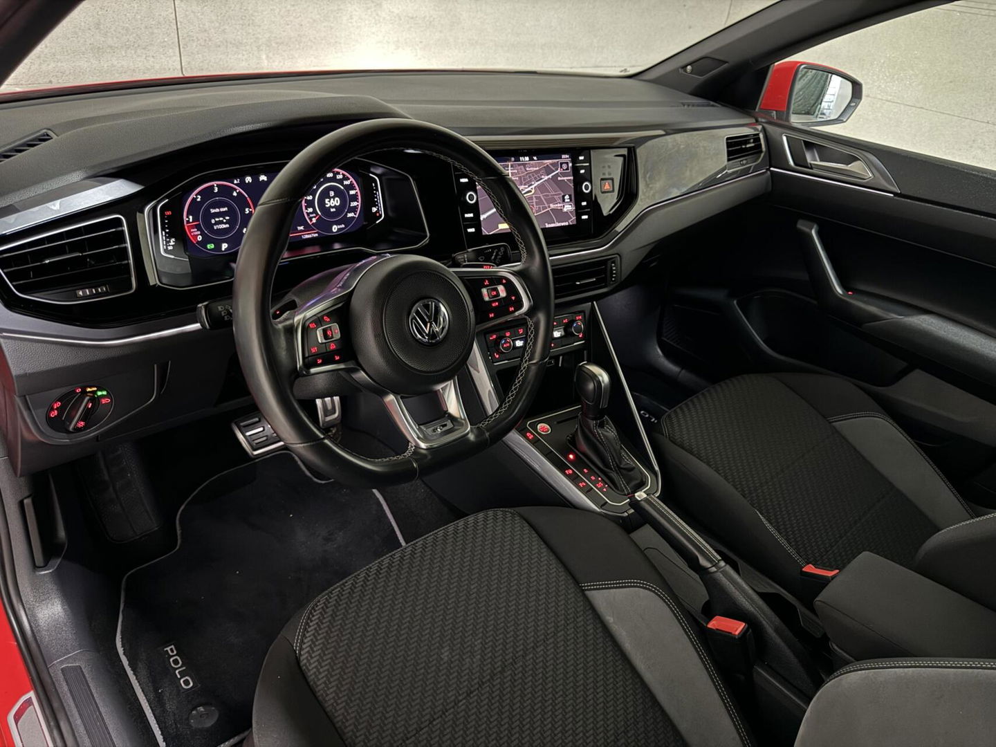 Volkswagen Polo 1.6 TDI 2x R-Line Pano Virtual Beats CarPlay NAP