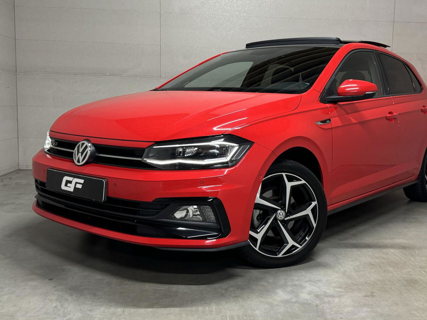 Volkswagen Polo 1.6 TDI 2x R-Line Pano Virtual Beats CarPlay NAP