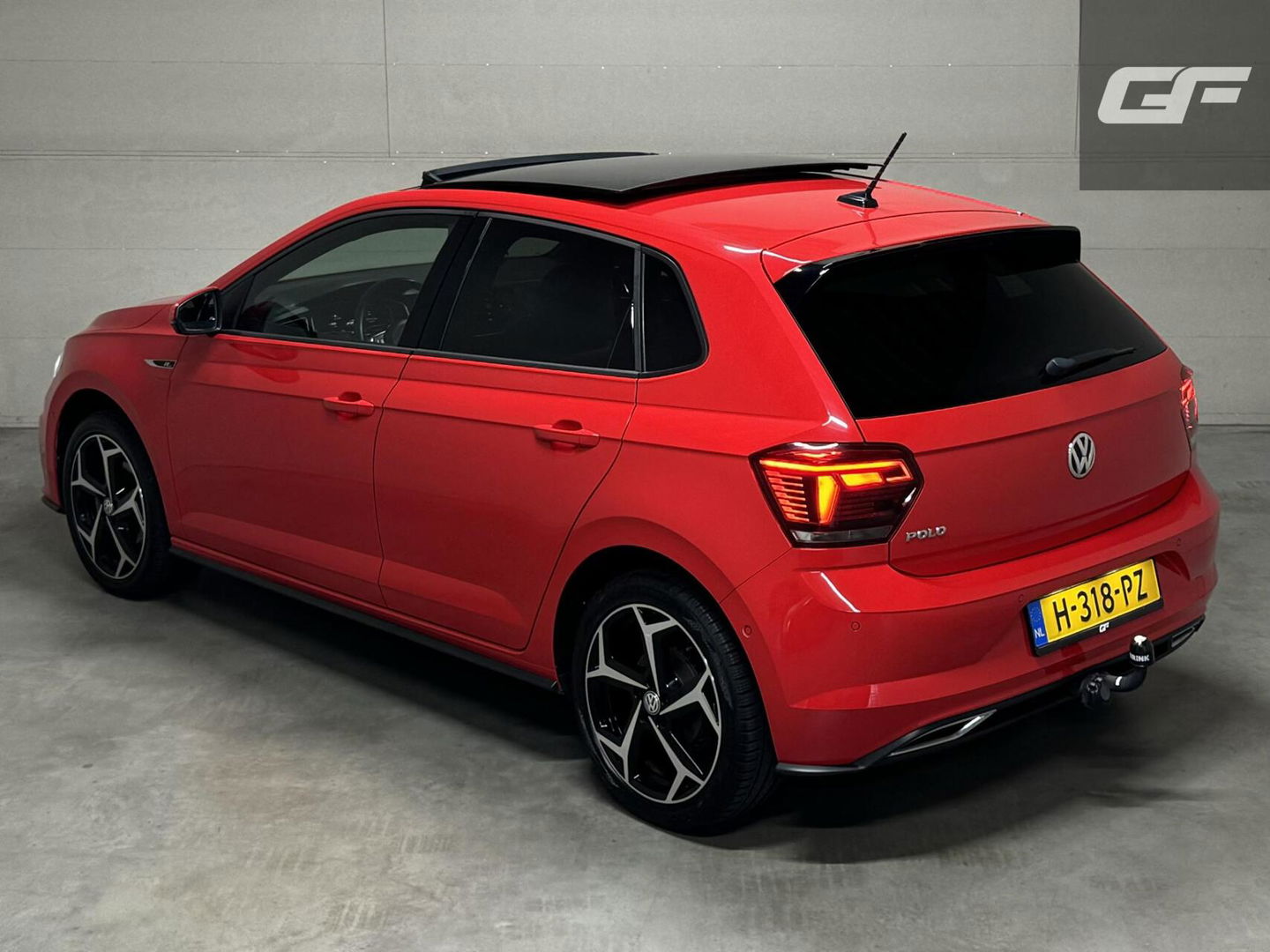 Volkswagen Polo 1.6 TDI 2x R-Line Pano Virtual Beats CarPlay NAP