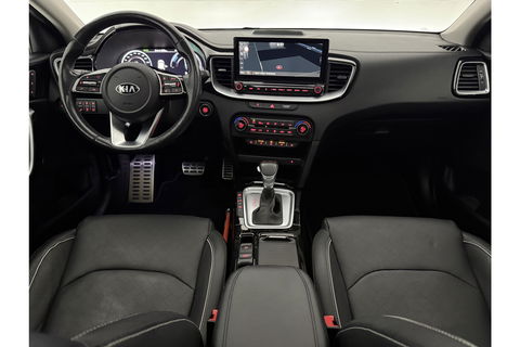 Kia Xceed 1.6 GDi PHEV ExecutiveLine Pano ACC LED Camera Carplay Clima Leder Trekhaak Virtual Navi PDC 18"LMV