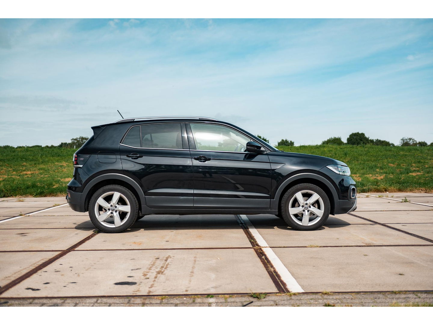 Volkswagen T-Cross 1.5 TSI DSG Style | TREKHAAK | CLIMA | APPLE CAR PLAY