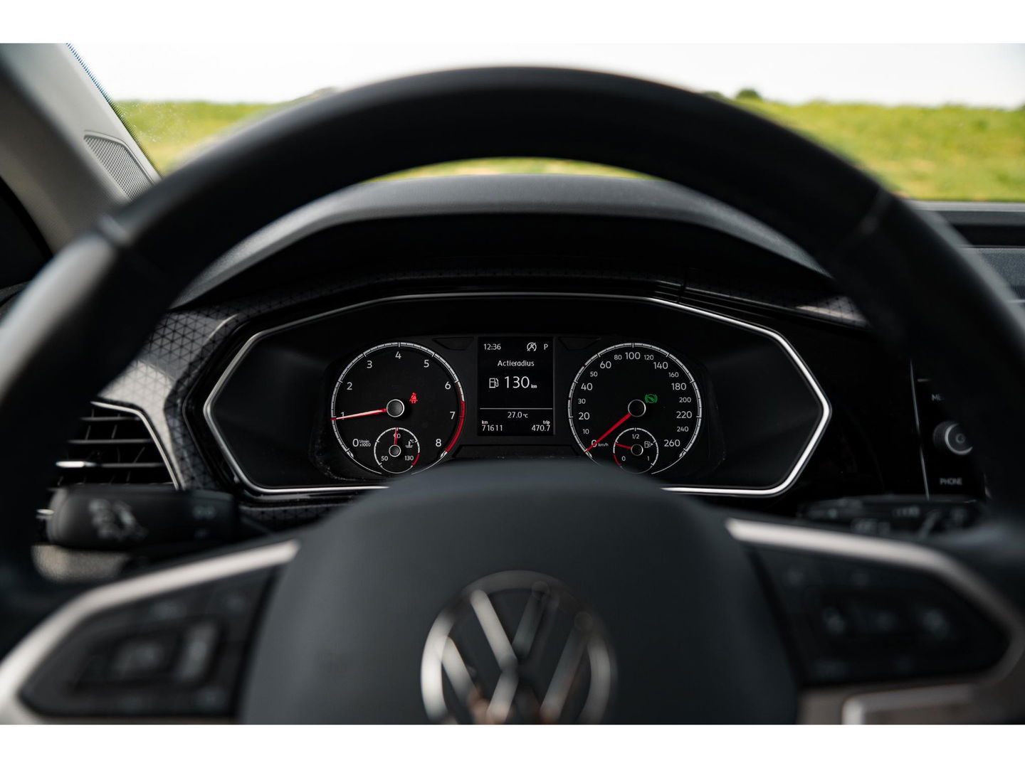 Volkswagen T-Cross 1.5 TSI DSG Style | TREKHAAK | CLIMA | APPLE CAR PLAY