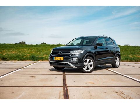 Volkswagen T-Cross 1.5 TSI DSG Style | TREKHAAK | CLIMA | APPLE CAR PLAY