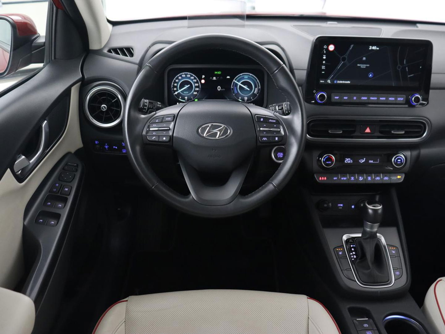 Hyundai KONA 1.6 GDI HEV Premium | Leder | Head-Up | Stoel & stuurverwarming | Adaptive cruise | Camera | Carplay | Keyless | Navigatie | Keyless | Full LED