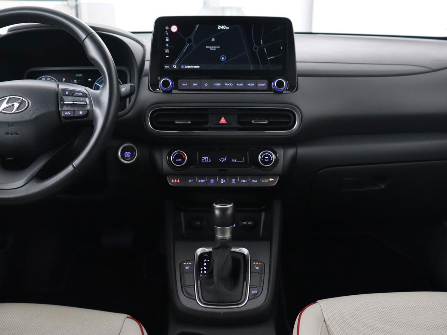 Hyundai KONA 1.6 GDI HEV Premium | Leder | Head-Up | Stoel & stuurverwarming | Adaptive cruise | Camera | Carplay | Keyless | Navigatie | Keyless | Full LED