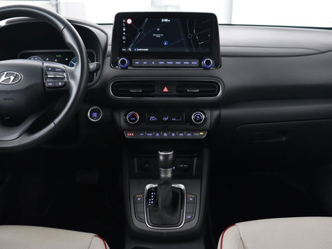 Hyundai KONA 1.6 GDI HEV Premium | Leder | Head-Up | Stoel & stuurverwarming | Adaptive cruise | Camera | Carplay | Keyless | Navigatie | Keyless | Full LED