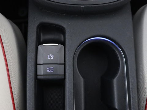 Hyundai KONA 1.6 GDI HEV Premium | Leder | Head-Up | Stoel & stuurverwarming | Adaptive cruise | Camera | Carplay | Keyless | Navigatie | Keyless | Full LED