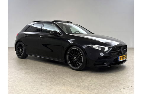 Mercedes-Benz A-Klasse 180 AMG Pano Sfeer Virtual LED PDC Camera Carplay Clima Navi 19"LMV