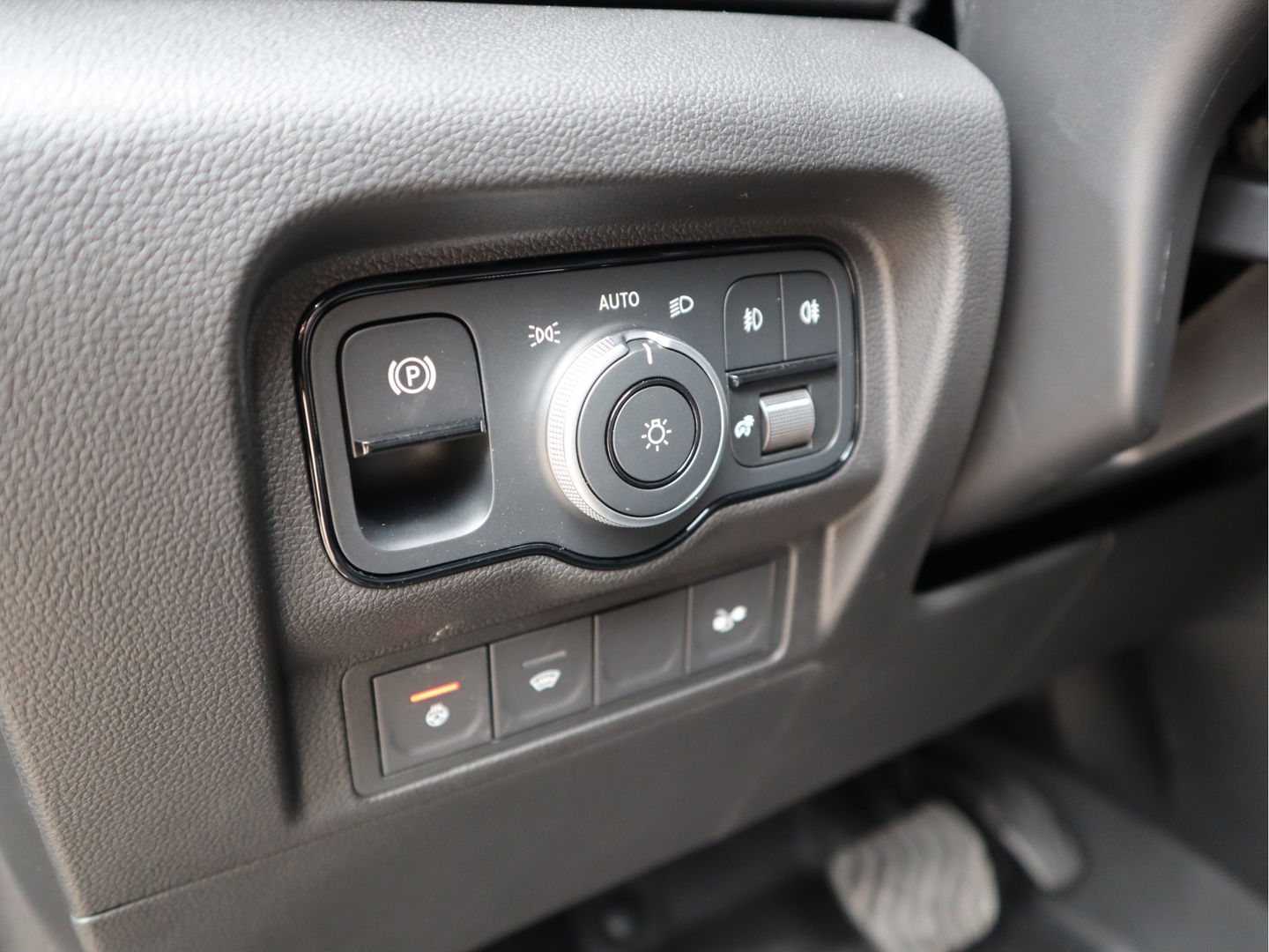 Mercedes-Benz eCitan 112 Pro L2 Lang - 51 kWh - AC 22 kWh & DC 75 kWh Snelladen - Betimmering