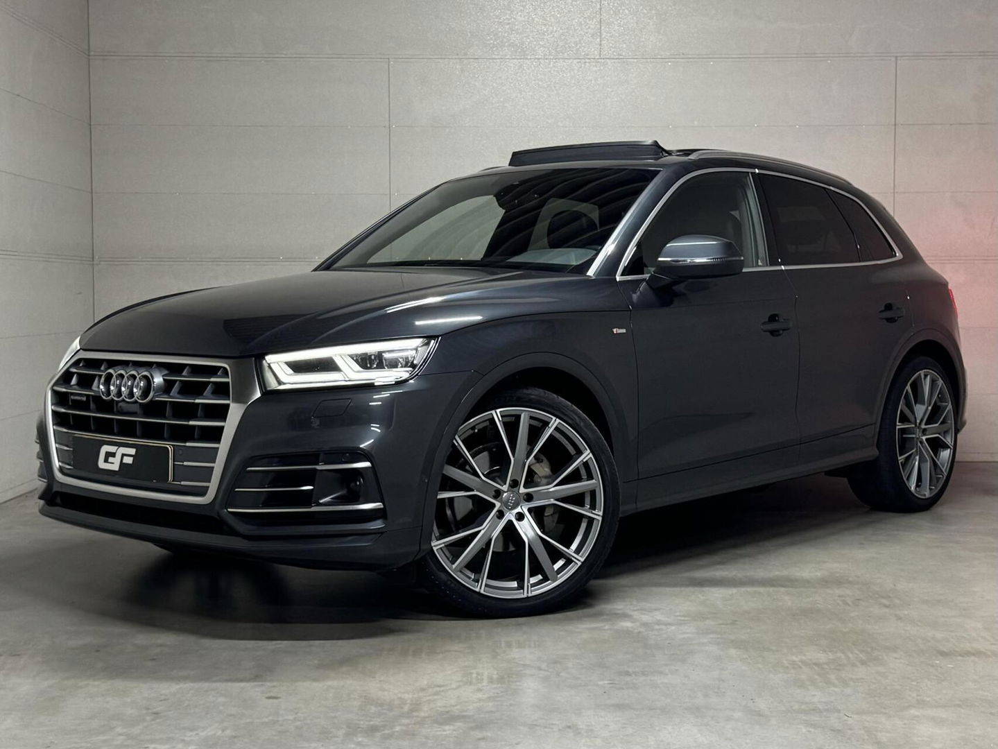 Audi Q5 2.0 TFSI Quattro S-Line Pano RS-Seats Luchtv. B&O 360° Trekh.
