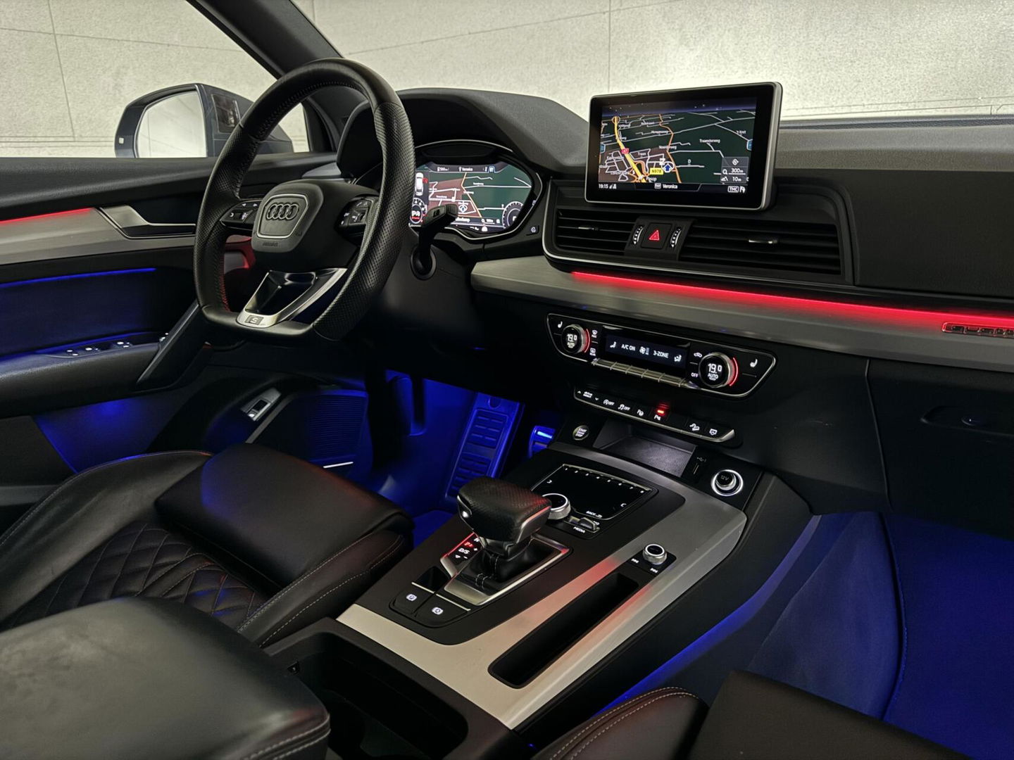 Audi Q5 2.0 TFSI Quattro S-Line Pano RS-Seats Luchtv. B&O 360° Trekh.
