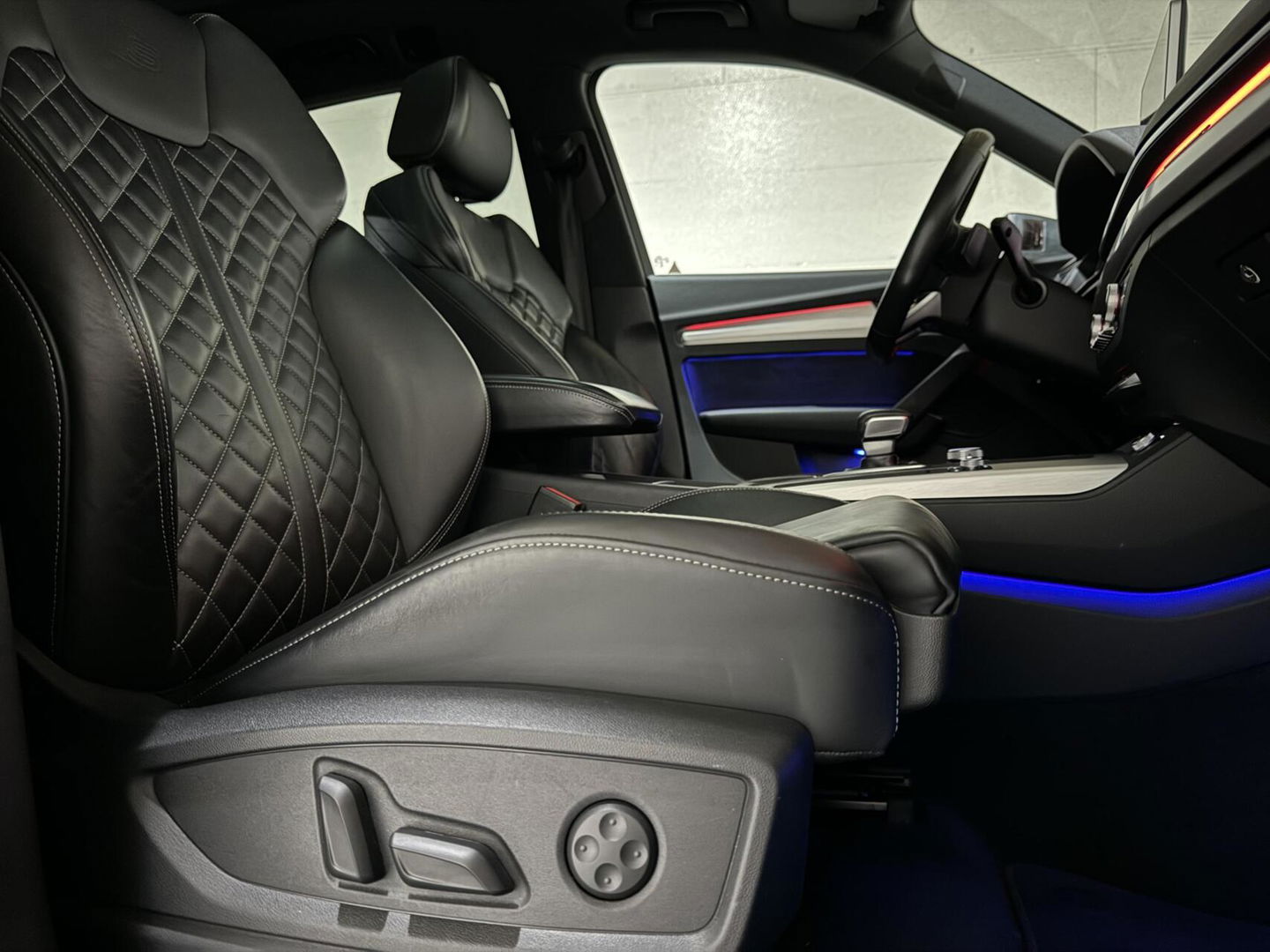 Audi Q5 2.0 TFSI Quattro S-Line Pano RS-Seats Luchtv. B&O 360° Trekh.