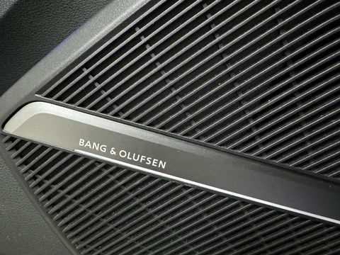 Audi Q5 2.0 TFSI Quattro S-Line Pano RS-Seats Luchtv. B&O 360° Trekh.