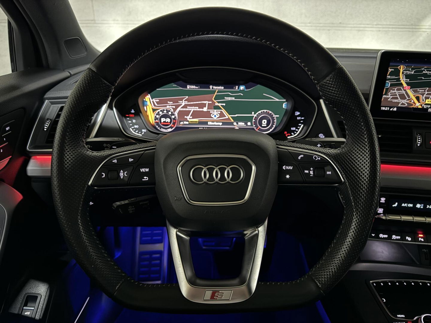 Audi Q5 2.0 TFSI Quattro S-Line Pano RS-Seats Luchtv. B&O 360° Trekh.
