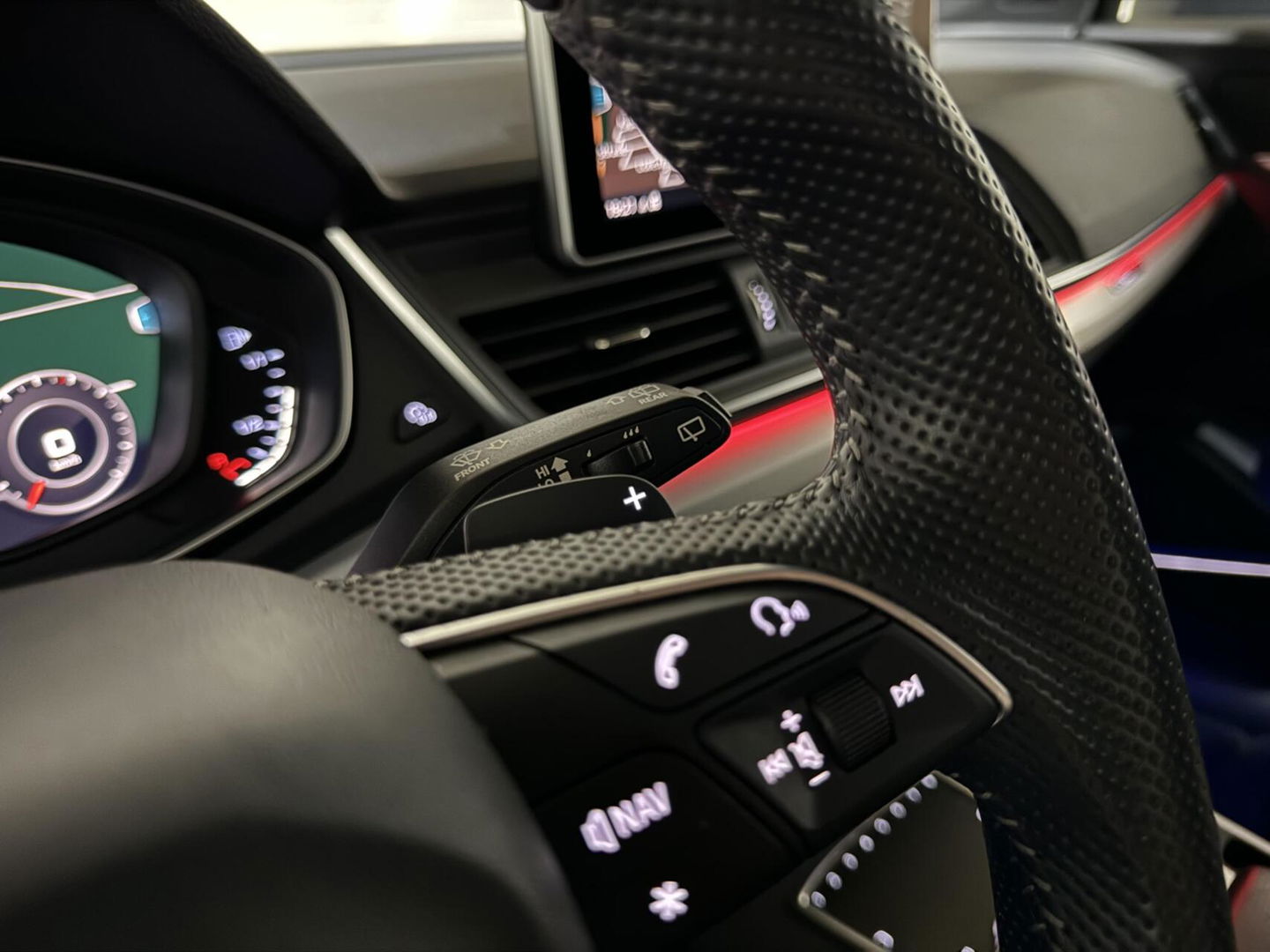 Audi Q5 2.0 TFSI Quattro S-Line Pano RS-Seats Luchtv. B&O 360° Trekh.