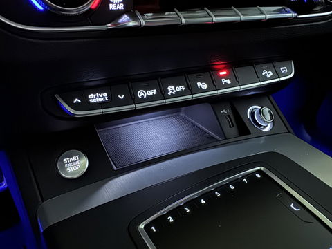 Audi Q5 2.0 TFSI Quattro S-Line Pano RS-Seats Luchtv. B&O 360° Trekh.