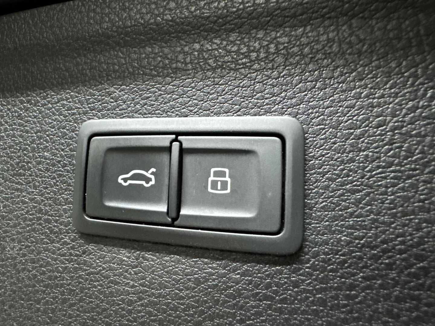 Audi Q5 2.0 TFSI Quattro S-Line Pano RS-Seats Luchtv. B&O 360° Trekh.