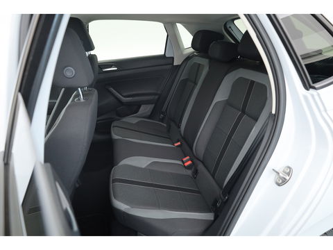 Volkswagen Polo 1.0 TSI DSG | Navi | Adapt. Cruise | Stoelverw. | All Seasons | Clima | PDC