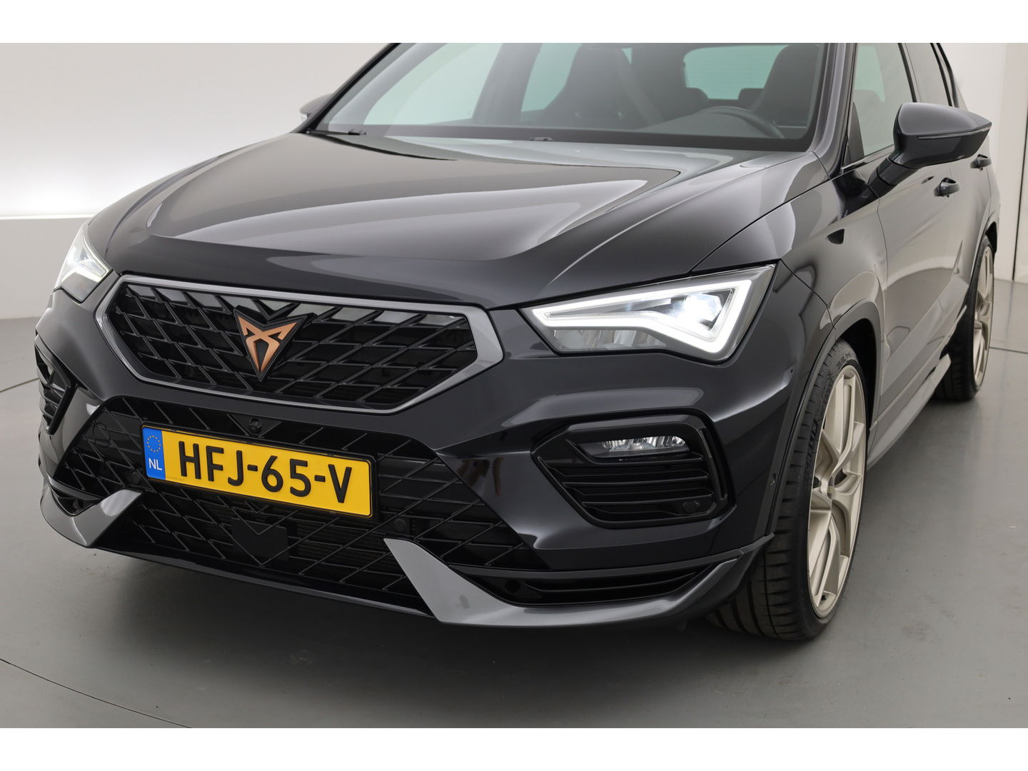 CUPRA Ateca 2.0 TSI 4DRIVE 300pk | Pano | Brembo | 360cam | Beats | Adapt. Cruise  | Apple CarPlay | KW Schroefset