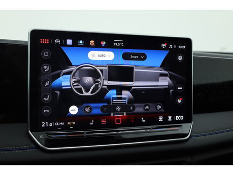 Volkswagen Tiguan 1.5 eHybrid R-Line Black Style 272pk | Pano | 360cam | Elek. Trekhaak | Massage | Stoel- Stuurverw. | Adapt. Cruise