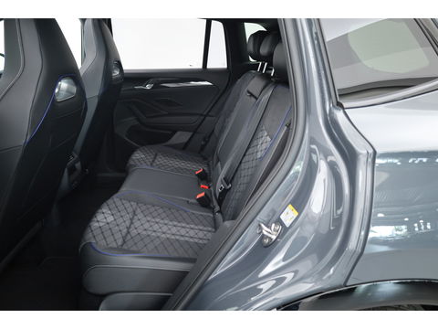 Volkswagen Tiguan 1.5 eHybrid R-Line Black Style 272pk | Pano | 360cam | Elek. Trekhaak | Massage | Stoel- Stuurverw. | Adapt. Cruise