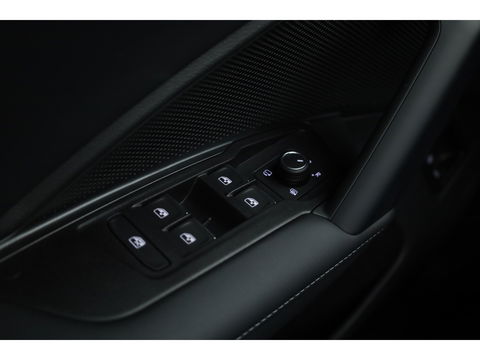 Volkswagen Tiguan 1.5 eHybrid R-Line Black Style 272pk | Pano | 360cam | Elek. Trekhaak | Massage | Stoel- Stuurverw. | Adapt. Cruise