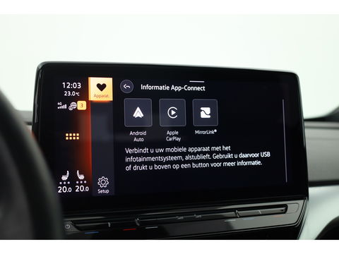 Volkswagen ID.4 Max 77 kWh | Pano | IQ. Light | HUD | Adapt. Cruise | Trekhaak | Dodehoek.