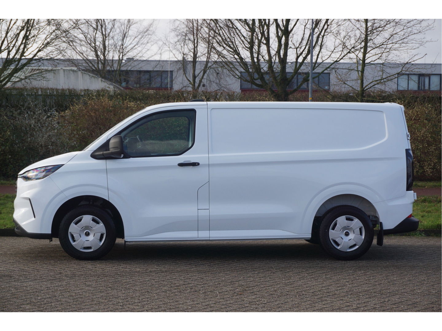 Ford Transit Custom 300S 110PK Trend BPM VRIJ 13" Scherm Apple CP / Android A. Camera!! NR. E781*