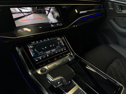 Audi Q7 60 TFSIe Competition 462PK / B&O / Laser / Nachtzicht / Massage
