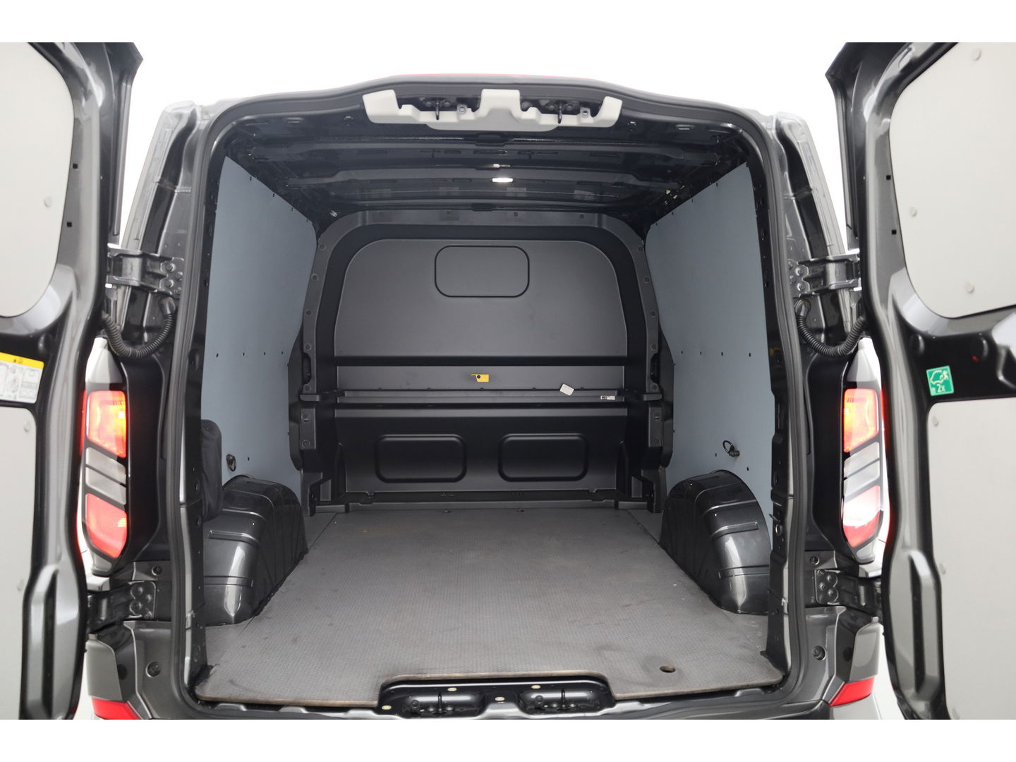 Ford Transit Custom 320 2.0 TDCI L2H1 BLACK EDITION | Dubb.Cab. | Automaat | | Adapt. Cruise | Navi | Clima | Dakdragers | NIEUW MODEL!!