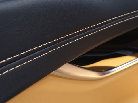 BMW 7 Serie 750i V8 TwinTurbo 449PK / M- Individual / B&W