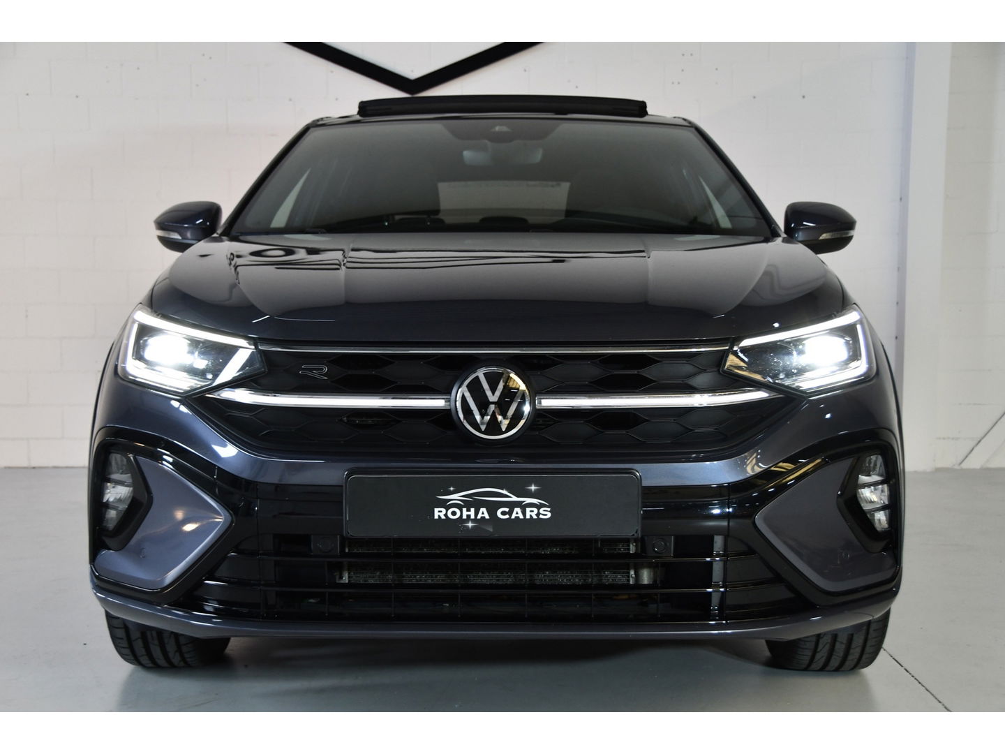 Volkswagen Taigo 1.5 R-Line Schuifkanteldak, Apple Carplay