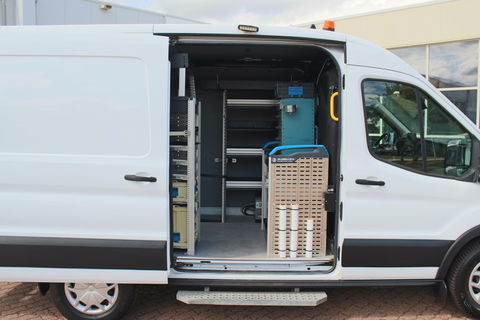 Ford Transit 350 2.0 TDCI L2H2 Trend SORTIMO, Navigatie, Camera, Flits verlichting, Powerstation 3500W, Standkachel motor en interieur