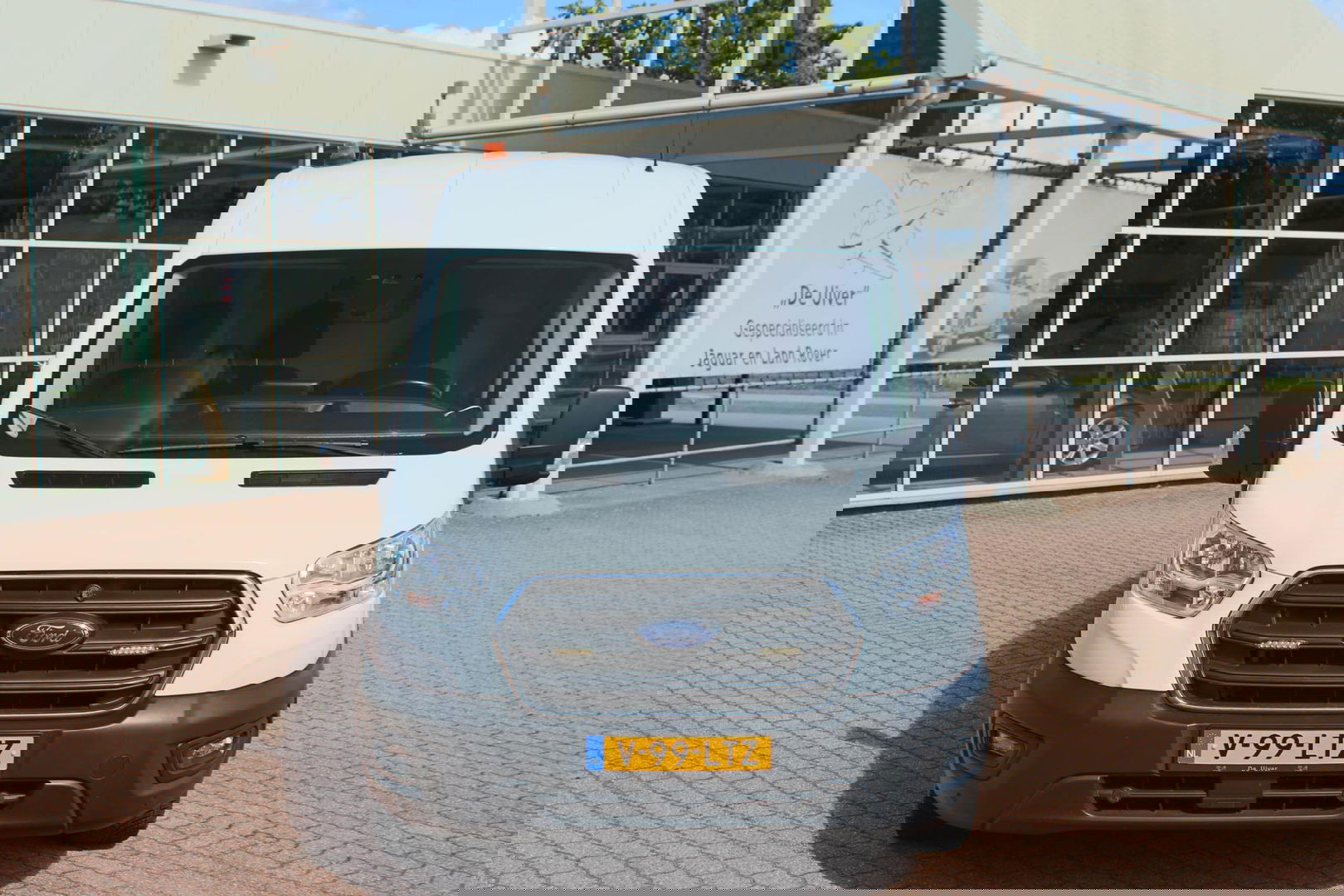Ford Transit 350 2.0 TDCI L2H2 Trend SORTIMO, Navigatie, Camera, Flits verlichting, Powerstation 3500W, Standkachel motor en interieur