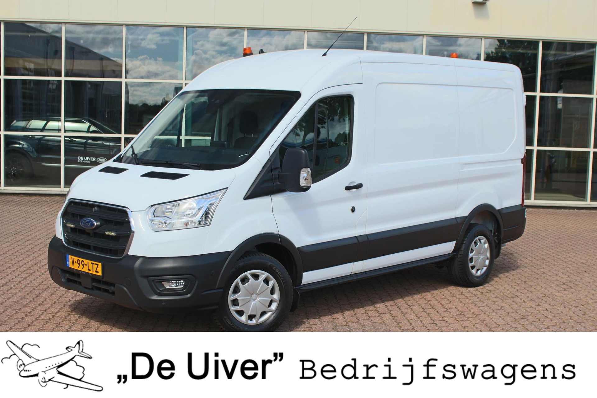 Ford Transit 350 2.0 TDCI L2H2 Trend SORTIMO, Navigatie, Camera, Flits verlichting, Powerstation 3500W, Standkachel motor en interieur