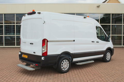 Ford Transit 350 2.0 TDCI L2H2 Trend SORTIMO, Navigatie, Camera, Flits verlichting, Powerstation 3500W, Standkachel motor en interieur