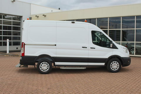 Ford Transit 350 2.0 TDCI L2H2 Trend SORTIMO, Navigatie, Camera, Flits verlichting, Powerstation 3500W, Standkachel motor en interieur
