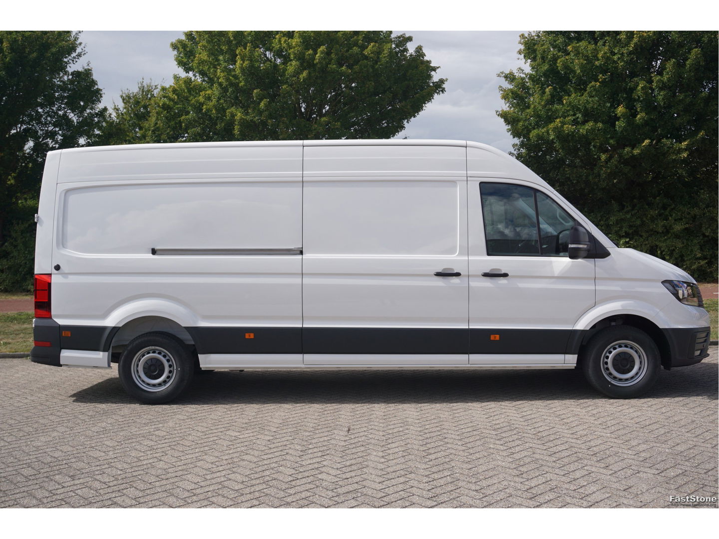 Volkswagen Crafter 35 140PK L4H3 Facelift BPM VRIJ 10" Scherm Apple CP/Android A, 270° deuren!! NR. 465