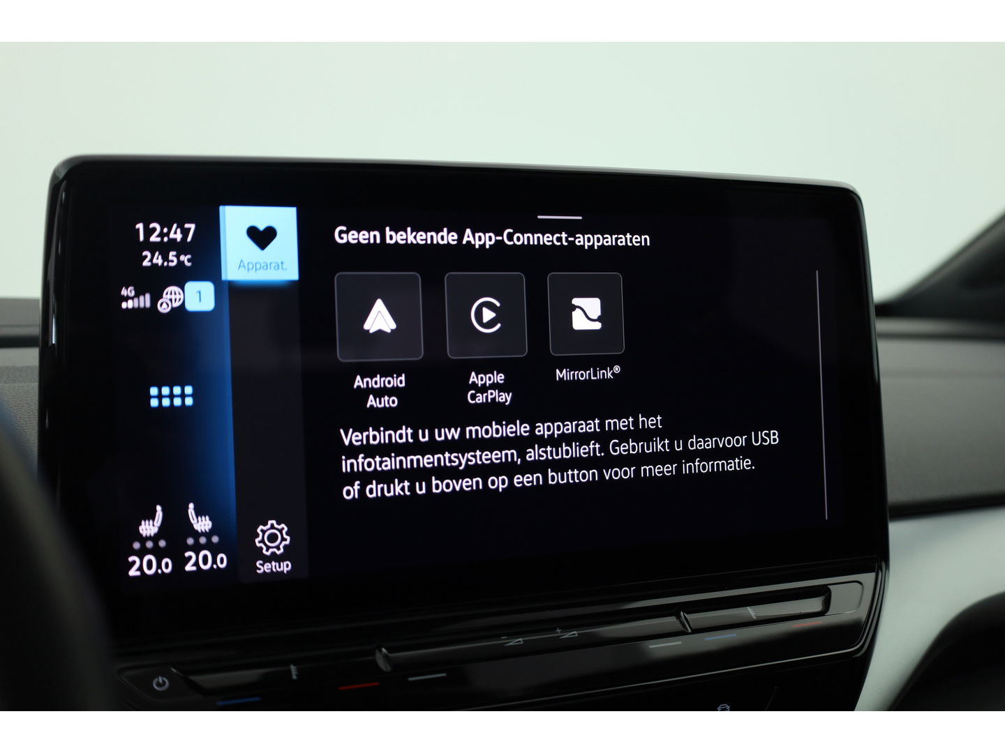 Volkswagen ID.4 First 77 kWh | Pano | Adapt. Cruise | 360cam | IQ. Light | Warmtepomp | 21''