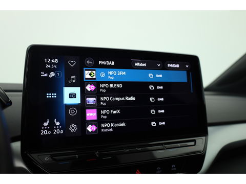 Volkswagen ID.4 First 77 kWh | Pano | Adapt. Cruise | 360cam | IQ. Light | Warmtepomp | 21''