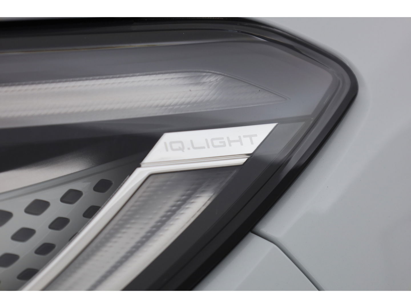 Volkswagen ID.4 First 77 kWh | Pano | Adapt. Cruise | 360cam | IQ. Light | Warmtepomp | 21''